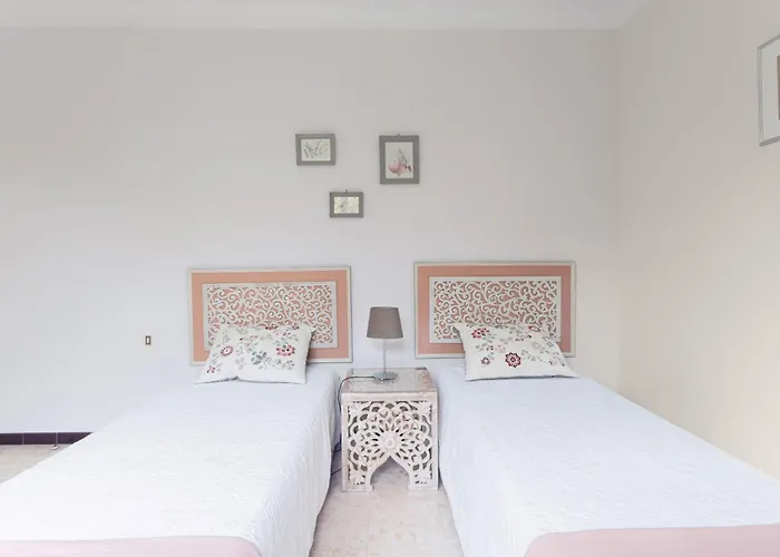 Maison A Holiday home *